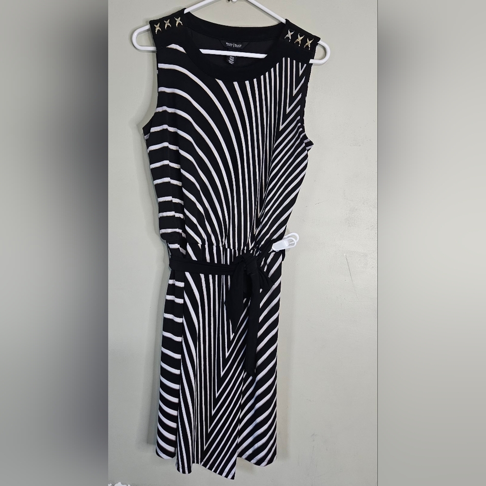 🩵💜White‎ House Black Market Ombre Striped Tie Belt Blouson Dress Size XS💛❤️